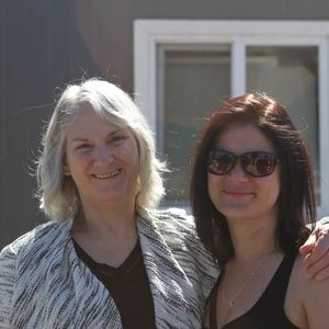 Meet your Posher, Debbie